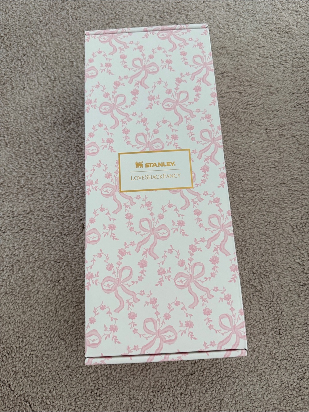 Stanley Pink and Gold Bow Pattern Gift Box